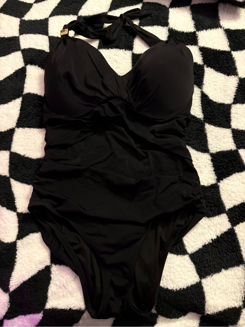 Shaping Swimsuit - Picture 2 of 2